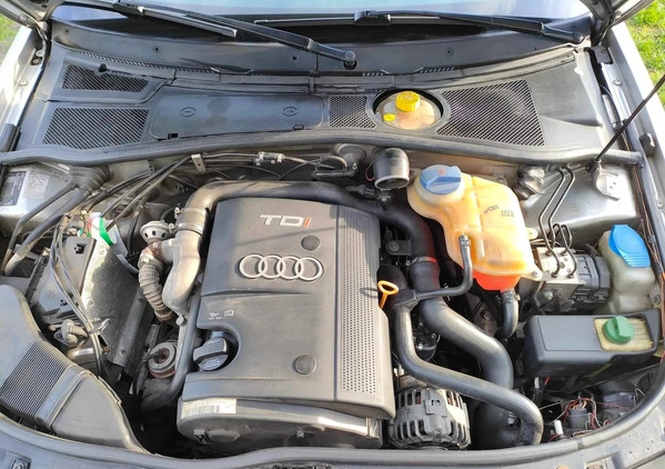 Audi A4 cena 9500 przebieg: 277600, rok produkcji 1999 z Izbica Kujawska małe 254